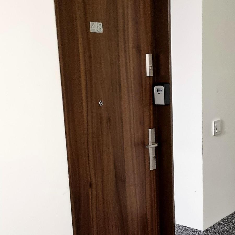 Apple Apartments - Wroblewskiego Prywatne Miejsce Parkingowe Lodž Exteriér fotografie