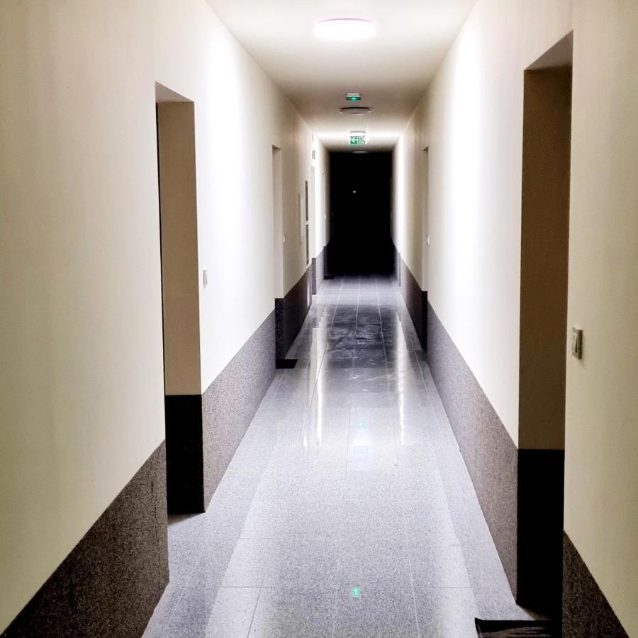 Apple Apartments - Wroblewskiego Prywatne Miejsce Parkingowe Lodž Exteriér fotografie